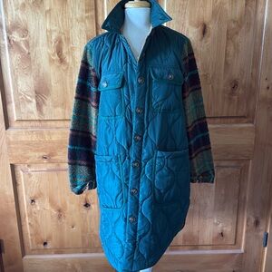 Sundance Emerald green quilted coat size M.